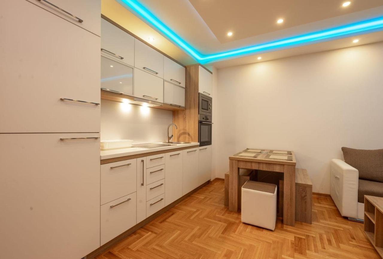 S&M Apartmani ซลาตีบอร์ ภายนอก รูปภาพ